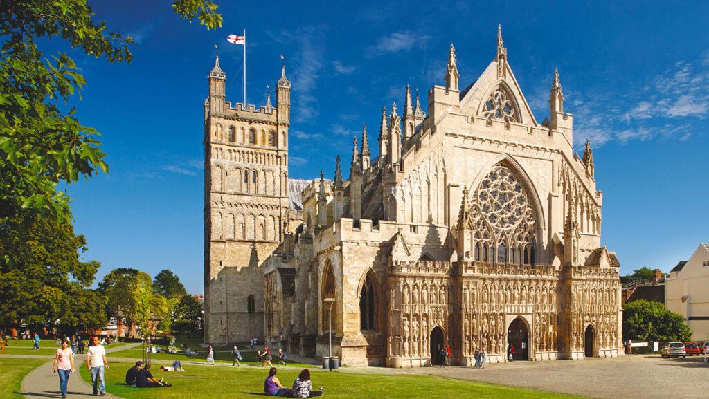 Live In Care in Exeter Devon | Care at home in Exeter