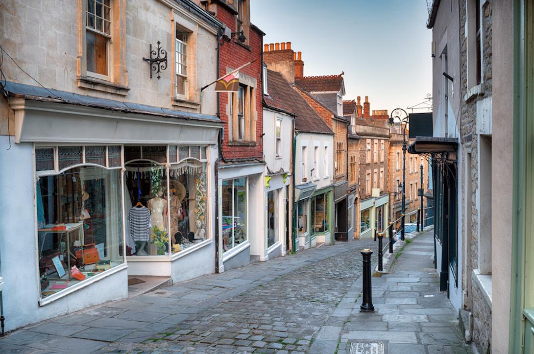 Live In Care in Frome Somerset | Care at home in Frome