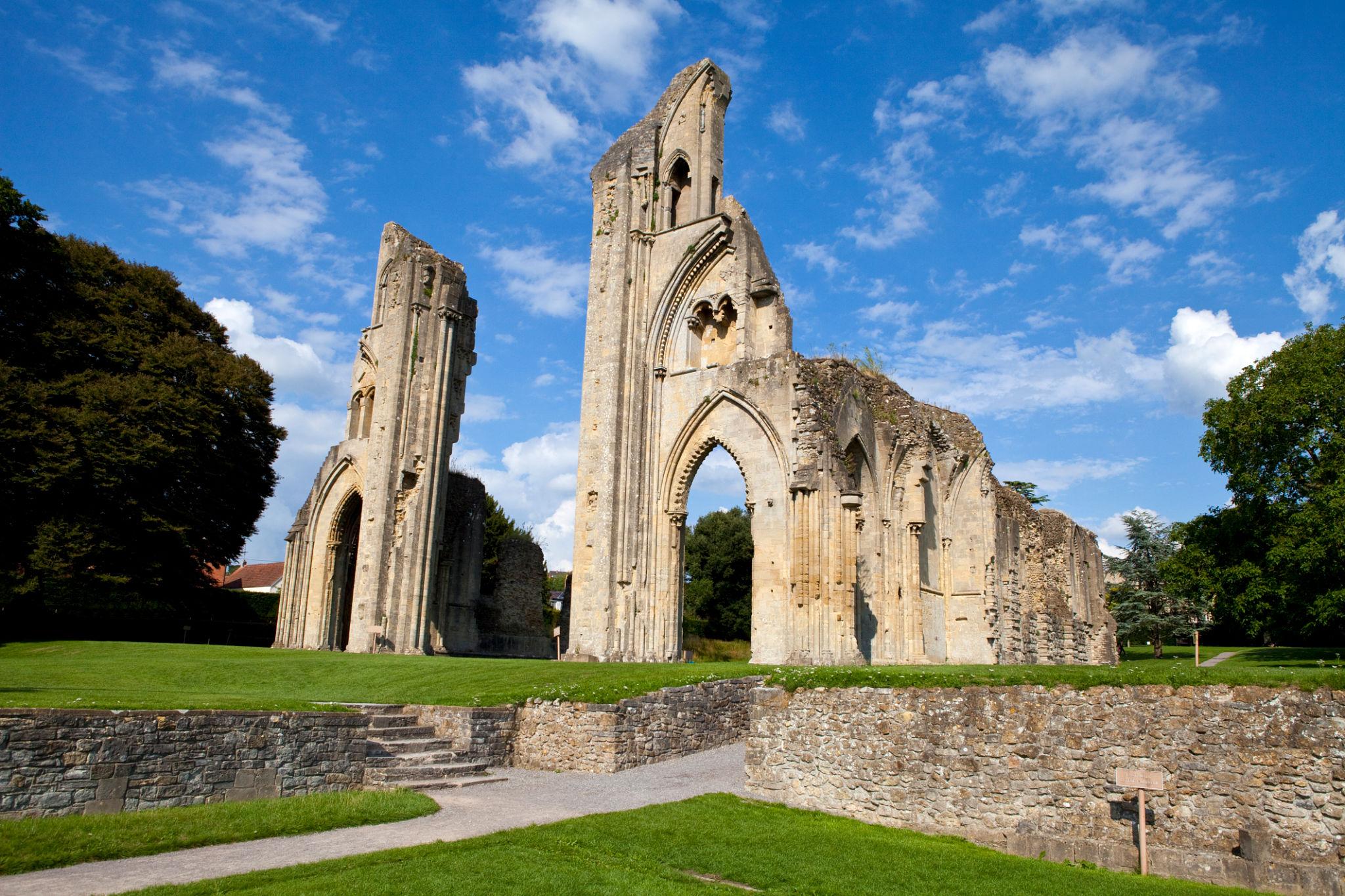 Live In Care in Glastonbury Somerset | Care at home in Glastonbury