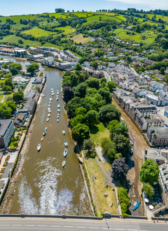 Live In Care in Totnes Devon | Care at home in Totnes