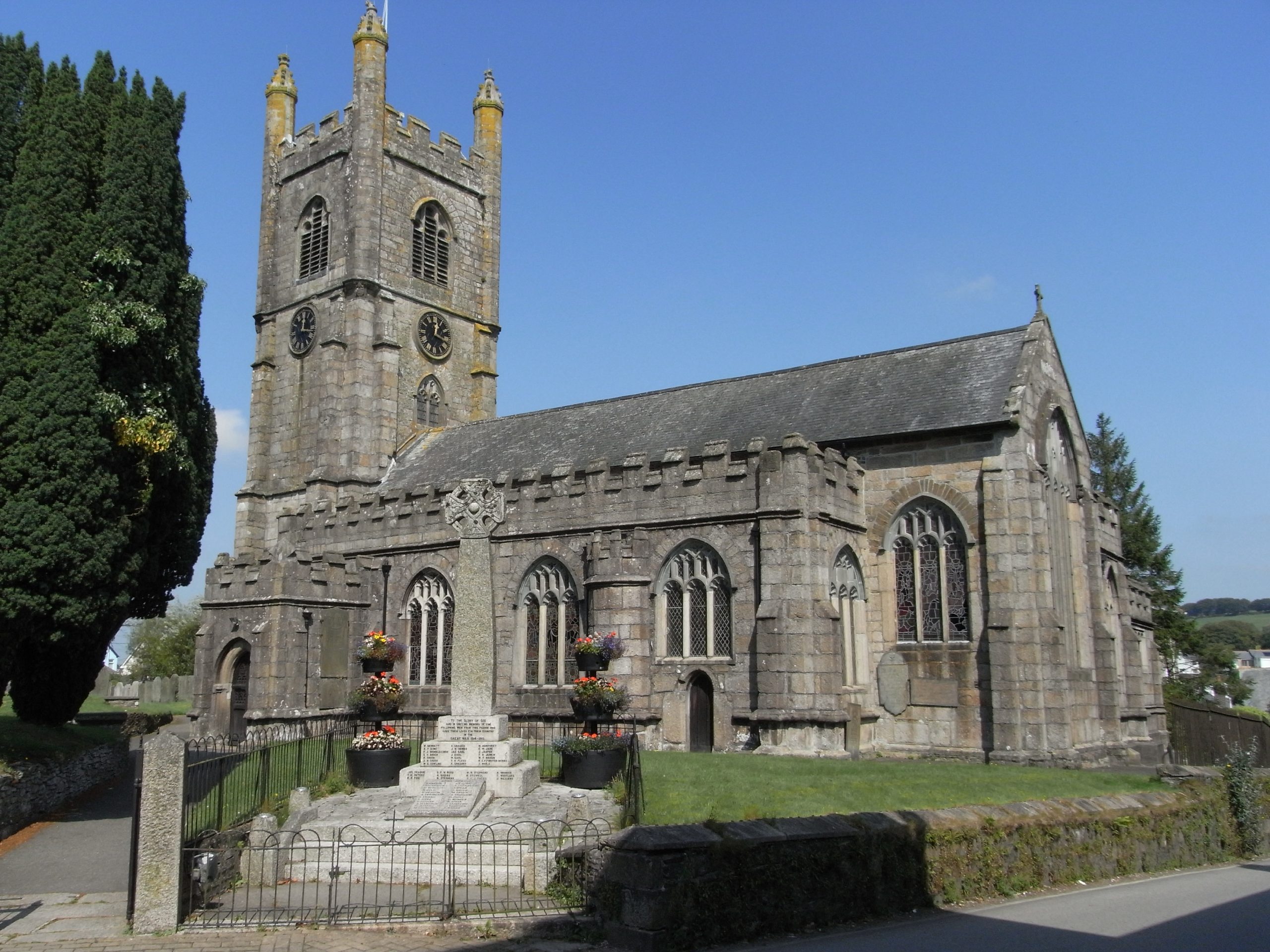 St Mary's Church and war memorial in Callington, Cornwall
